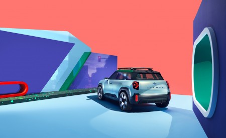 2022 MINI Aceman Concept Rear Three-Quarter Wallpapers 450x275 (15)