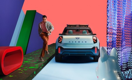 2022 MINI Aceman Concept Rear Wallpapers 450x275 (26)