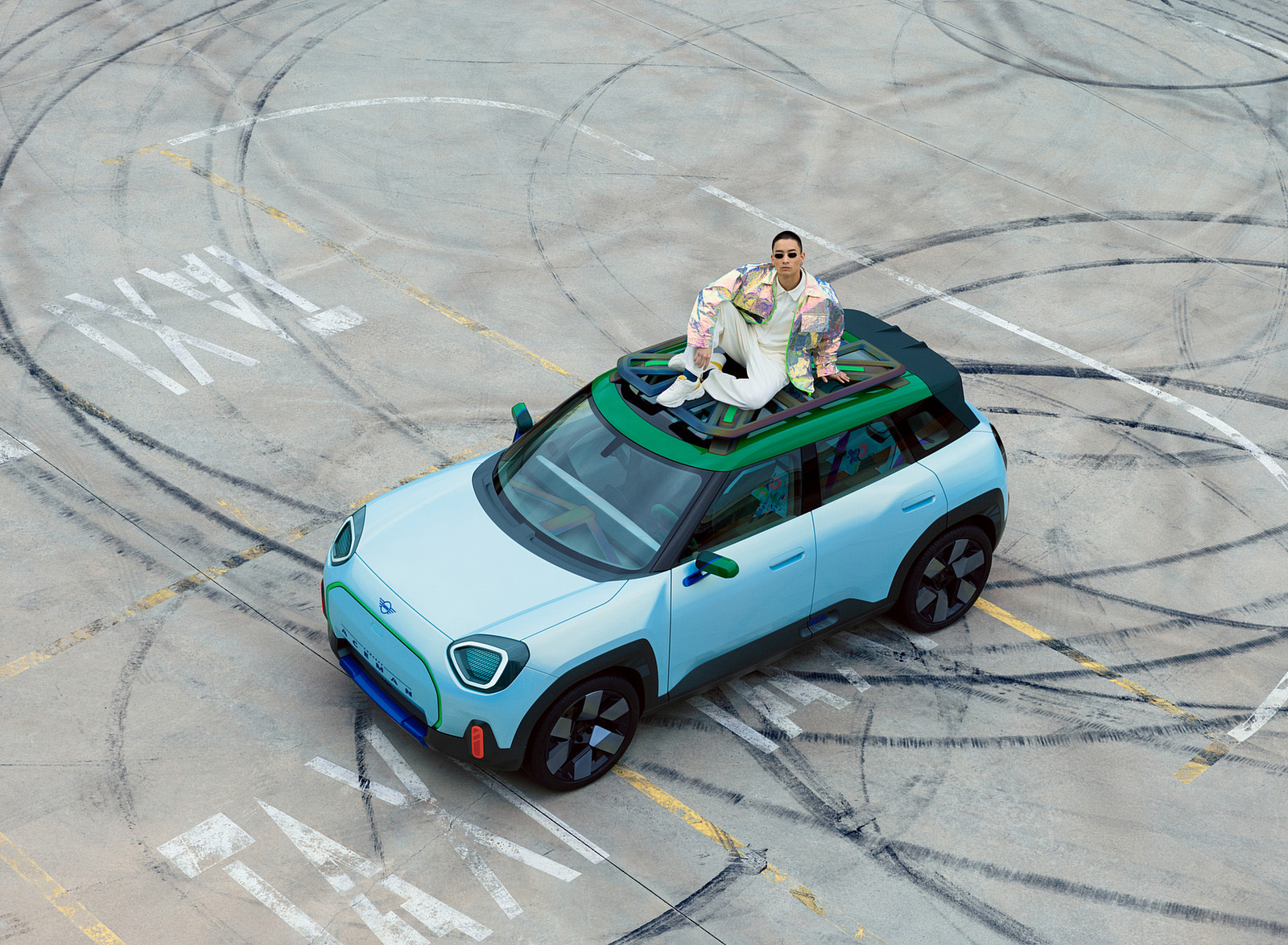 2022 MINI Aceman Concept Top Wallpapers (5)