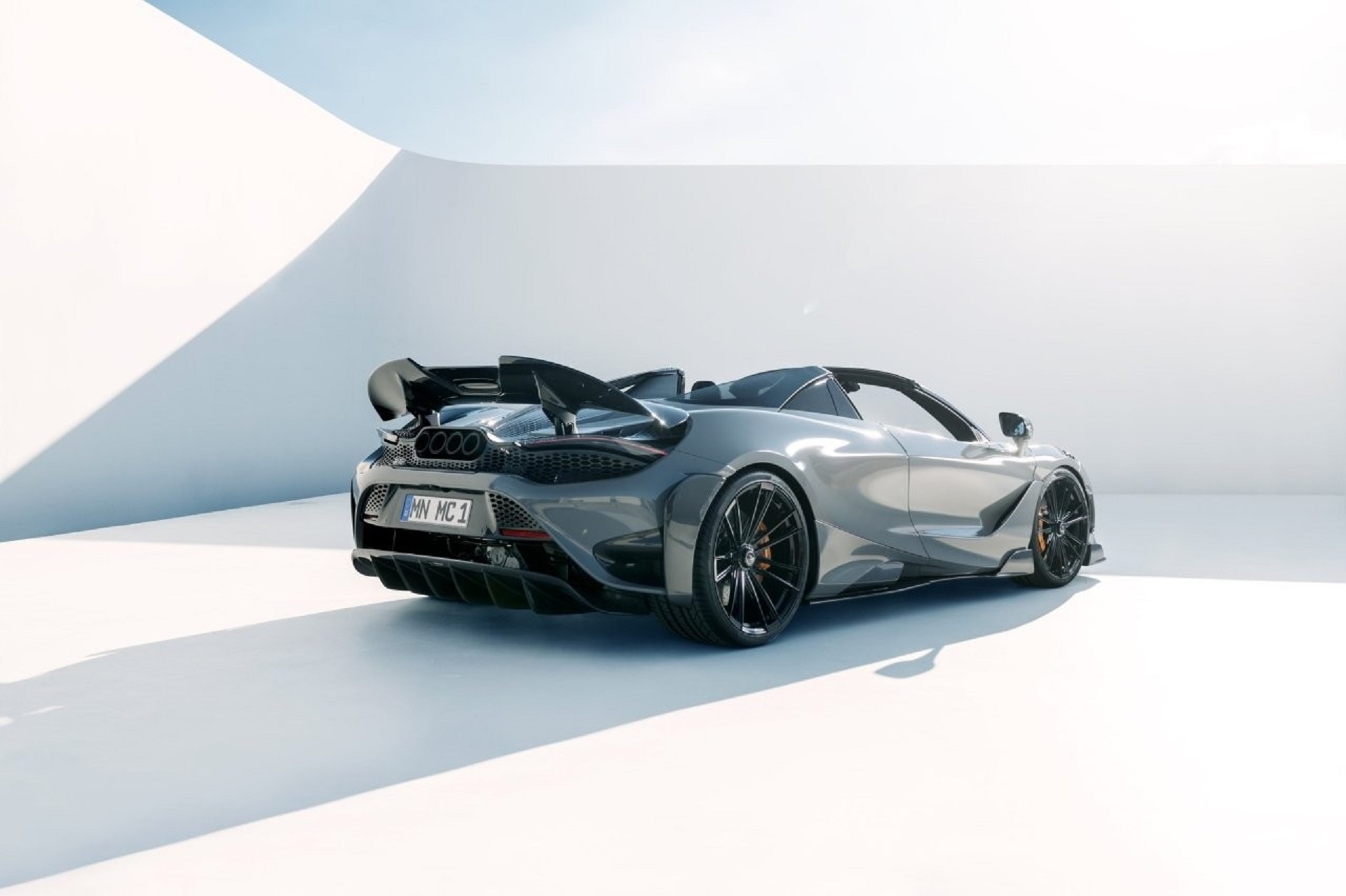 2022 McLaren 765LT Spider by Novitec Rear Three-Quarter Wallpapers (8)
