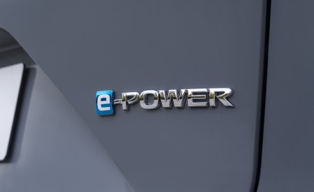 2022 Nissan Qashqai e-Power Badge Wallpapers  450x275 (62)