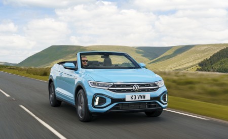 2022 Volkswagen T-Roc Cabriolet (UK-Spec) Front Wallpapers  450x275 (11)