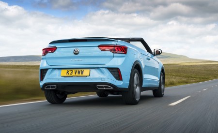 2022 Volkswagen T-Roc Cabriolet (UK-Spec) Rear Wallpapers 450x275 (12)