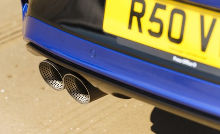 2022 Volkswagen T-Roc R (UK-Spec) Exhaust Wallpapers 450x275 (32)