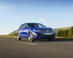 2022 Volkswagen T-Roc R (UK-Spec) Front Three-Quarter Wallpapers 150x120 (13)