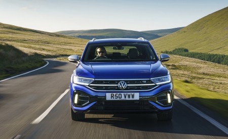 2022 Volkswagen T-Roc R (UK-Spec) Front Wallpapers 450x275 (14)