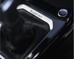 2022 Volkswagen T-Roc R (UK-Spec) Interior Detail Wallpapers  150x120 (45)