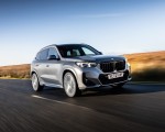2023 BMW X1 xDrive23i M Sport (UK-Spec) Front Three-Quarter Wallpapers 150x120 (3)