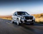 2023 BMW X1 xDrive23i M Sport (UK-Spec) Front Three-Quarter Wallpapers 150x120 (7)