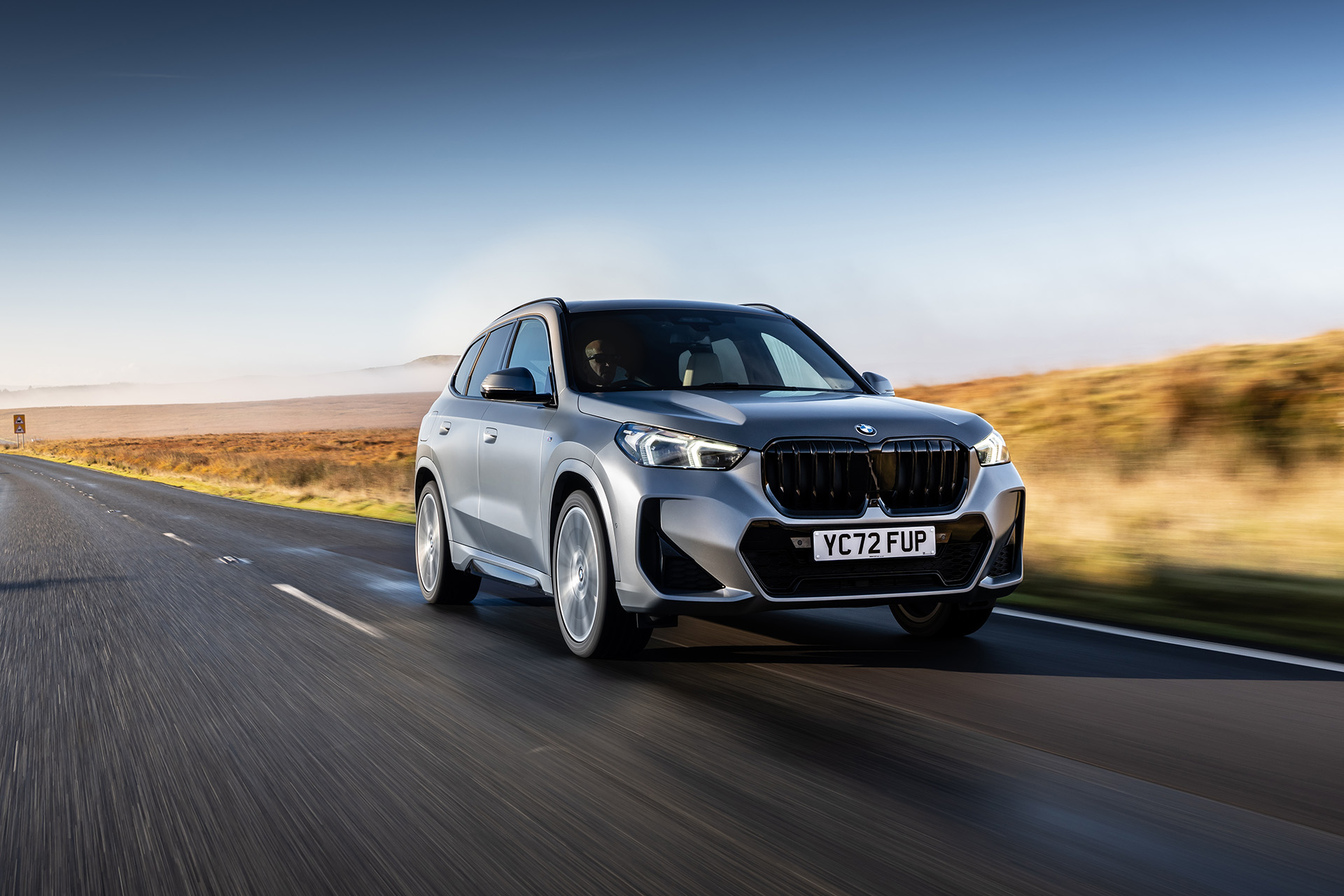 2023 BMW X1 xDrive23i M Sport (UK-Spec) Front Three-Quarter Wallpapers (7)
