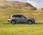 2023 BMW X1 xDrive23i M Sport (UK-Spec) Side Wallpapers 150x120 (10)