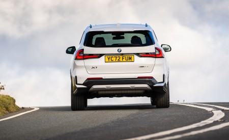 2023 BMW X1 xDrive23i xLine UK version Rear Wallpapers 450x275 (2)