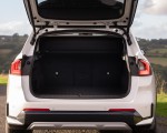 2023 BMW X1 xDrive23i xLine (UK-Spec) Trunk Wallpapers 150x120 (42)
