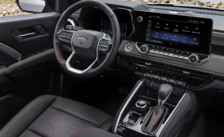 2023 Chevrolet Colorado Z71 Central Console Wallpapers 450x275 (63)