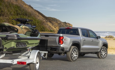 2023 Chevrolet Colorado Z71 Rear Three-Quarter Wallpapers 450x275 (55)
