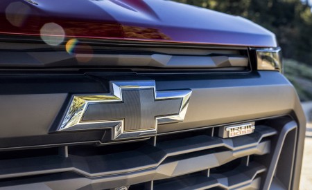2023 Chevrolet Colorado Z71 Trail Boss Badge Wallpapers 450x275 (41)