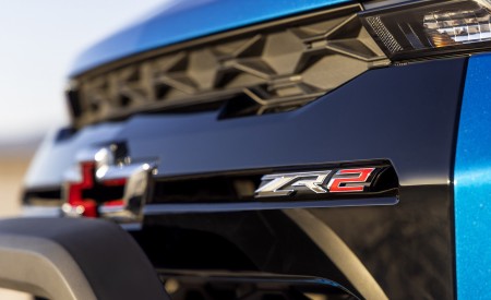 2023 Chevrolet Colorado ZR2 Detail Wallpapers 450x275 (11)