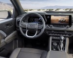 2023 Chevrolet Colorado ZR2 Interior Wallpapers 150x120 (16)