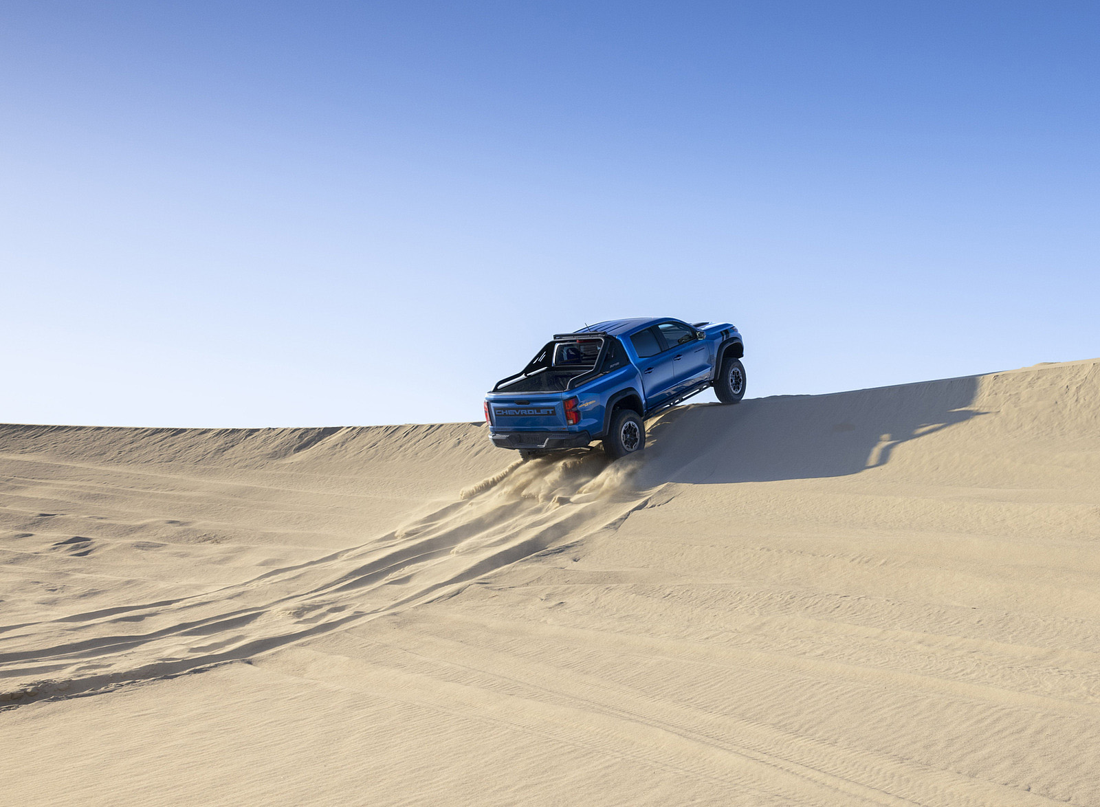 2023 Chevrolet Colorado ZR2 Off-Road Wallpapers (3)