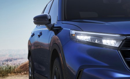 2023 Honda CR-V Sport Touring Headlight Wallpapers 450x275 (9)