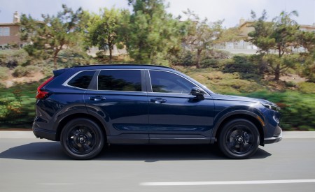 2023 Honda CR-V Sport Touring Side Wallpapers 450x275 (6)