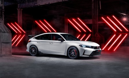 2023 Honda Civic Type R Front Three-Quarter Wallpapers  450x275 (110)