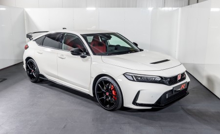2023 Honda Civic Type R Front Three-Quarter Wallpapers 450x275 (80)