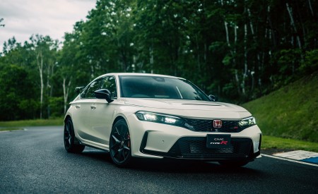 2023 Honda Civic Type R Front Wallpapers 450x275 (107)
