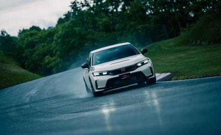 2023 Honda Civic Type R Front Wallpapers 450x275 (48)