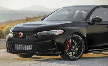 2023 Honda Civic Type R Front Wallpapers 450x275 (19)