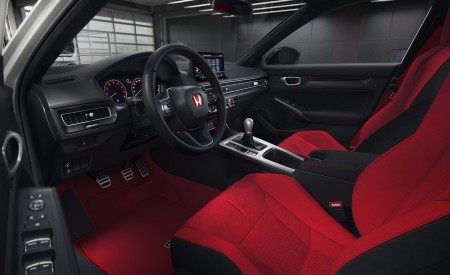 2023 Honda Civic Type R Interior Wallpapers 450x275 (28)