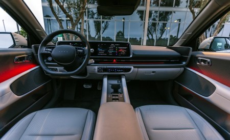 2023 Hyundai Ioniq 6 Interior Cockpit Wallpapers 450x275 (87)