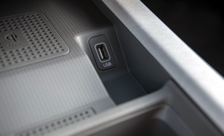 2023 Hyundai Ioniq 6 Interior Detail Wallpapers 450x275 (110)