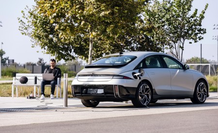 2023 Hyundai Ioniq 6 Rear Three-Quarter Wallpapers 450x275 (41)