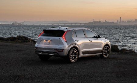 2023 Kia Niro Rear Three-Quarter Wallpapers 450x275 (33)