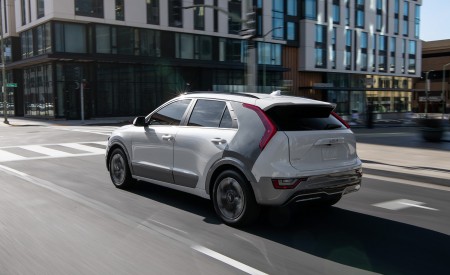 2023 Kia Niro Rear Three-Quarter Wallpapers 450x275 (29)