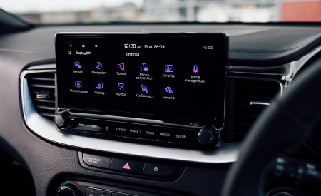 2023 Kia XCeed GT-line S (UK-Spec) Central Console Wallpapers  450x275 (78)