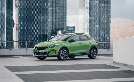 2023 Kia XCeed GT-line S (UK-Spec) Front Three-Quarter Wallpapers 450x275 (30)