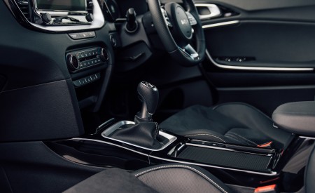2023 Kia XCeed GT-line S (UK-Spec) Interior Detail Wallpapers 450x275 (60)
