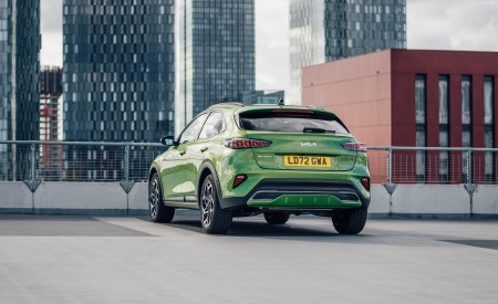 2023 Kia XCeed GT-line S (UK-Spec) Rear Wallpapers 450x275 (26)