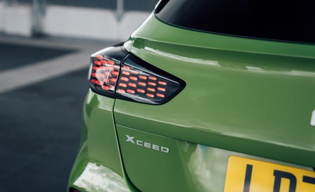 2023 Kia XCeed GT-line S (UK-Spec) Tail Light Wallpapers 450x275 (42)