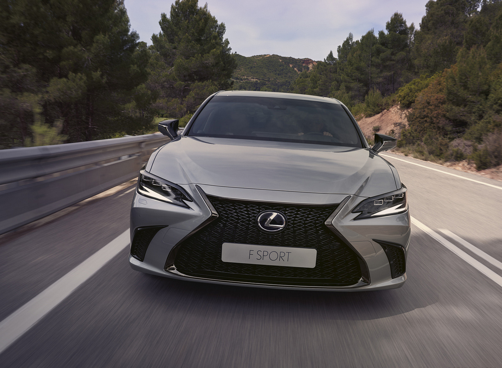 2023 Lexus ES (Euro-Spec) Front Wallpapers (2)