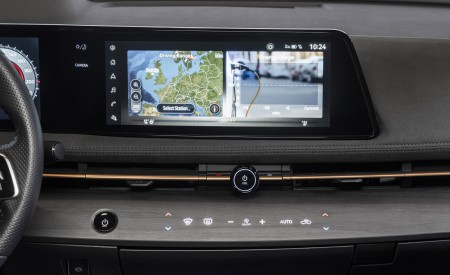 2023 Nissan Ariya Central Console Wallpapers 450x275 (44)