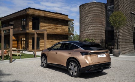2023 Nissan Ariya Rear Three-Quarter Wallpapers 450x275 (17)