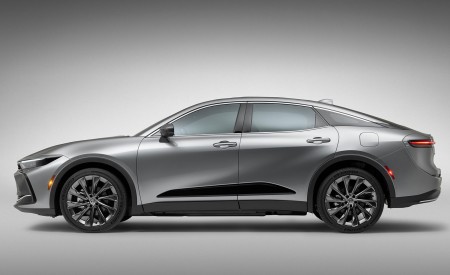 2023 Toyota Crown Limited Side Wallpapers 450x275 (23)