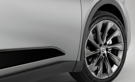 2023 Toyota Crown Limited Wheel Wallpapers 450x275 (25)