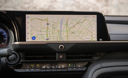 2023 Toyota Crown Platinum (Color: Oxygen White) Central Console Wallpapers 450x275 (17)