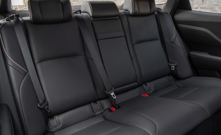 2023 Toyota Crown Platinum (Color: Oxygen White) Interior Rear Seats Wallpapers 450x275 (21)