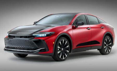 2023 Toyota Crown Platinum Front Three-Quarter Wallpapers 450x275 (34)