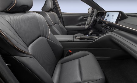 2023 Toyota Crown Platinum Interior Front Seats Wallpapers 450x275 (44)